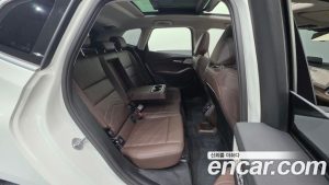 BMW 2-Series 220i Luxury 2025 года из Южной Кореи