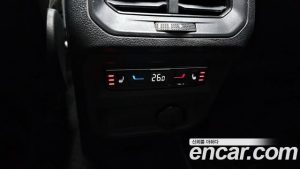 Volkswagen Tiguan 2.0 TSI Prestige 2023 года из Южной Кореи