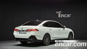 BMW 5-Series 520i M Sport 2025 года из Южной Кореи
