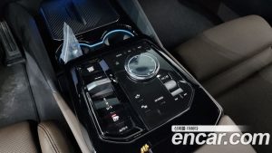 BMW 5-Series 520i M Sport 2025 года из Южной Кореи