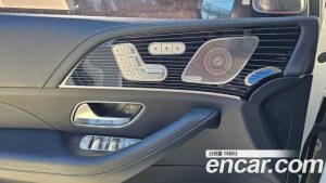 Mercedes-Benz GLS-Class Maybach GLS600 4MATIC 2023 года из Южной Кореи
