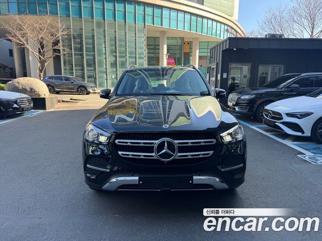 Mercedes-Benz GLE-Class GLE300d 4MATIC 2026 года из Кореи