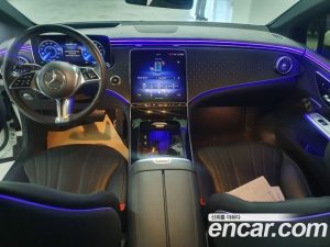 Mercedes-Benz EQE EQE350 4MATIC 2023 года из Южной Кореи