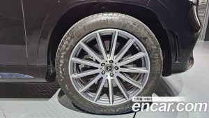 Mercedes-Benz GLS-Class GLS400d 4MATIC 2023 года из Южной Кореи