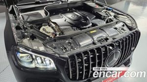 Mercedes-Benz GLS-Class GLS400d 4MATIC 2023 года из Южной Кореи