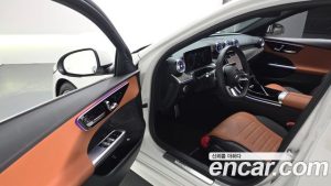 Mercedes-Benz C-Class C200 AMG Line 2025 года из Южной Кореи