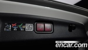 Mercedes-Benz C-Class C200 AMG Line 2025 года из Южной Кореи