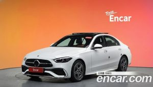 Mercedes-Benz C-Class C200 AMG Line 2025 года из Южной Кореи
