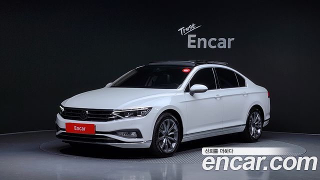 Volkswagen Passat 2.0 TDI Prestige 2022 года из Кореи