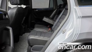 Volkswagen Tiguan 2.0 TDI Premium 2022 года из Южной Кореи