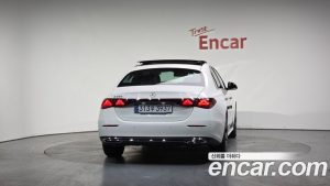 Mercedes-Benz E-Class E200 Avantgarde 2025 года из Южной Кореи