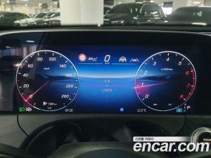 Mercedes-Benz E-Class E200 Avantgarde 2024 года из Южной Кореи