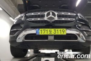 Mercedes-Benz GLE-Class GLE300d 4MATIC 2025 года из Южной Кореи