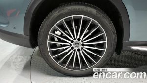 Mercedes-Benz GLC-Class GLC300 4MATIC AMG Line 2025 года из Южной Кореи