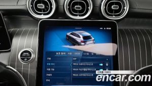 Mercedes-Benz GLC-Class GLC300 4MATIC AMG Line 2025 года из Южной Кореи