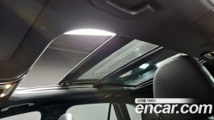 Mercedes-Benz GLC-Class GLC300 4MATIC AMG Line 2025 года из Южной Кореи