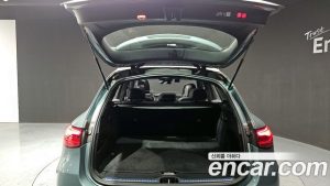 Mercedes-Benz GLC-Class GLC300 4MATIC AMG Line 2025 года из Южной Кореи