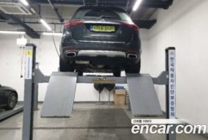 Mercedes-Benz GLE-Class GLE300d 4MATIC 2025 года из Южной Кореи