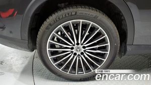 Mercedes-Benz GLC-Class GLC300 4MATIC AMG Line 2026 года из Южной Кореи