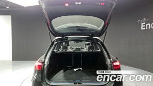 Mercedes-Benz GLC-Class GLC300 4MATIC AMG Line 2026 года из Южной Кореи