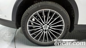 Mercedes-Benz GLC-Class GLC300 4MATIC AMG Line 2026 года из Южной Кореи