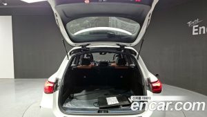 Mercedes-Benz GLC-Class GLC300 4MATIC AMG Line 2026 года из Южной Кореи