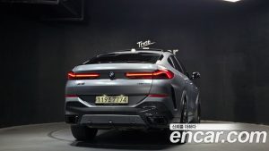 BMW X6 xDrive40i M Sport PRO Special Edition 2025 года из Южной Кореи