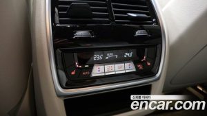 BMW X6 xDrive40i M Sport PRO Special Edition 2025 года из Южной Кореи