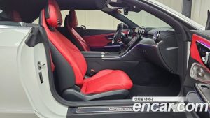 Mercedes-Benz CLE-Class CLE450 4MATIC Cabriolet 2025 года из Южной Кореи