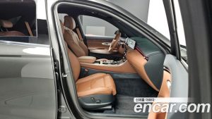 Genesis GV70 2.5T Бензин AWD 2025 года из Южной Кореи