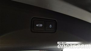 Genesis GV70 2.5T Бензин AWD 2025 года из Южной Кореи