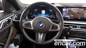 BMW i4 eDrive40 M Sport PRO 2023 года из Южной Кореи