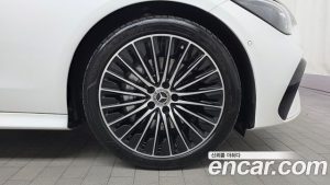 Mercedes-Benz CLE-Class CLE200 Coupe 2024 года из Южной Кореи