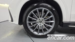 Mercedes-Benz GLE-Class GLE450 4MATIC 2025 года из Южной Кореи