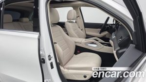 Mercedes-Benz GLE-Class GLE450 4MATIC 2025 года из Южной Кореи