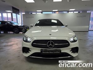 Mercedes-Benz E-Class E300d 4MATIC Coupe 2023 года из Южной Кореи