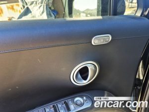 Hyundai Palisade Бензин 2.5T 4WD 9-Seater 2025 года из Южной Кореи