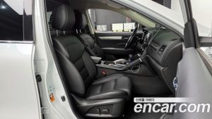 Renault-KoreaSamsung QM6 Quest 2.0 LPe LE 2WD 2024 года из Южной Кореи