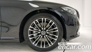 Mercedes-Benz S-Class S350 d 4MATIC 2025 года из Южной Кореи