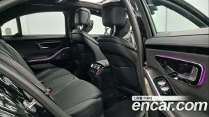 Mercedes-Benz S-Class S350 d 4MATIC 2025 года из Южной Кореи