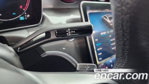 Mercedes-Benz C-Class C200 AMG Line 2024 года из Южной Кореи