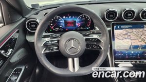 Mercedes-Benz C-Class C200 AMG Line 2024 года из Южной Кореи