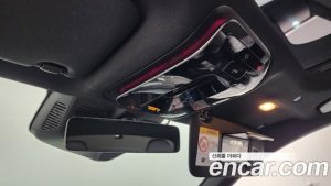 Mercedes-Benz C-Class C200 AMG Line 2024 года из Южной Кореи