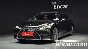 Lexus LS 3.5 Luxury AWD 2024 года из Южной Кореи