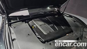 Lexus LS 3.5 Luxury AWD 2024 года из Южной Кореи