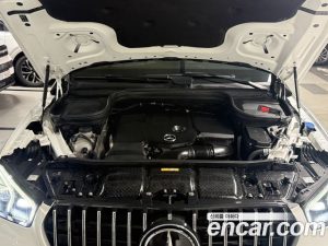 Mercedes-Benz GLE-Class GLE300d 4MATIC 2023 года из Южной Кореи