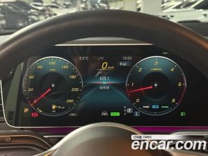 Mercedes-Benz GLE-Class GLE300d 4MATIC 2023 года из Южной Кореи