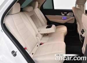 Mercedes-Benz GLE-Class GLE450 4MATIC 2025 года из Южной Кореи