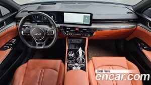 Kia K5 1.6 Turbo 2024 года из Южной Кореи