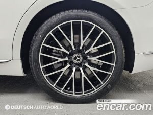 Mercedes-Benz S-Class S580L 4MATIC 2024 года из Южной Кореи